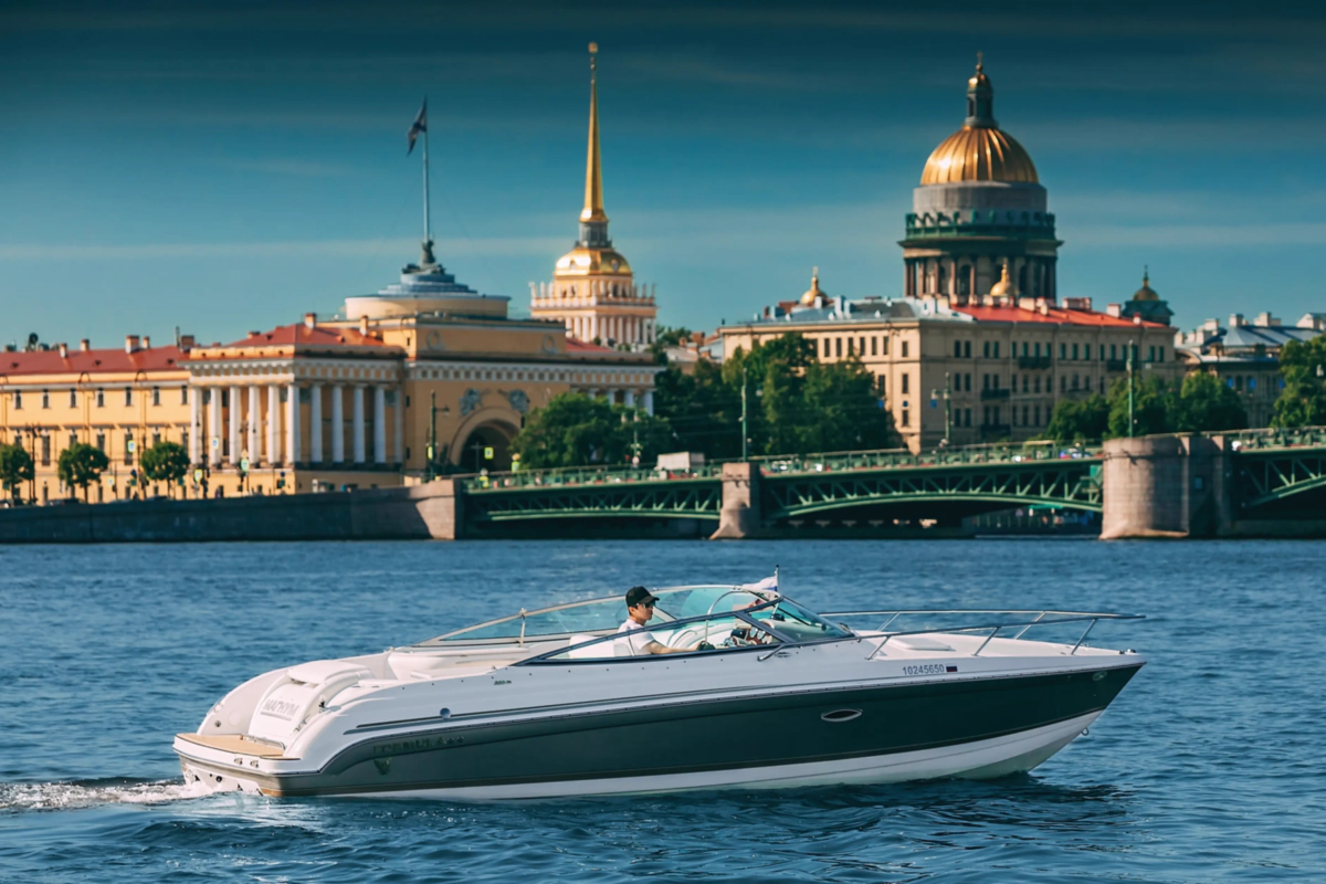 Катер Formula 260 «Magnum» image- 4